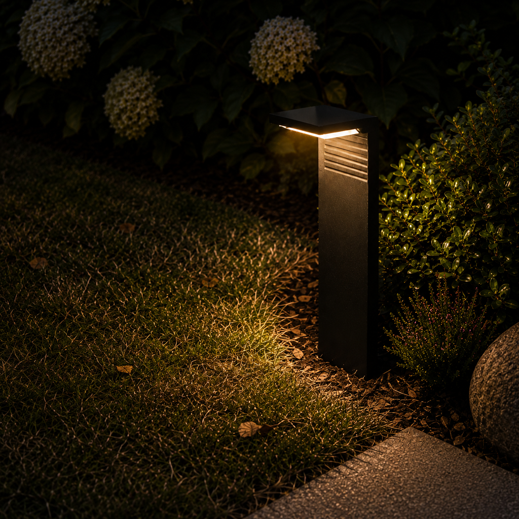 Ecca Solar Garden Lamp