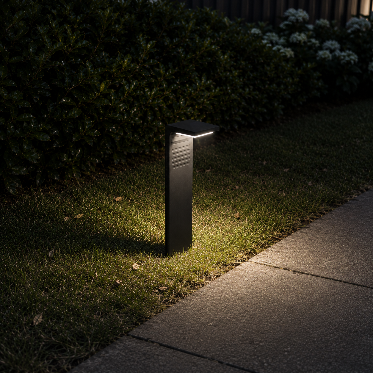 Ecca Solar Garden Lamp