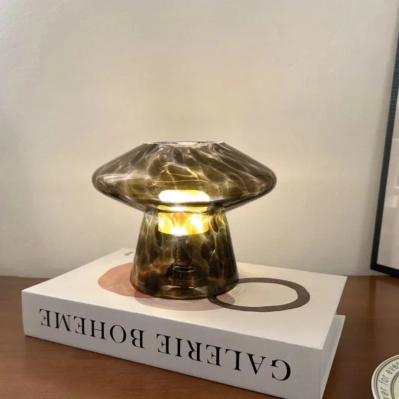 Alaia Desk Lamp