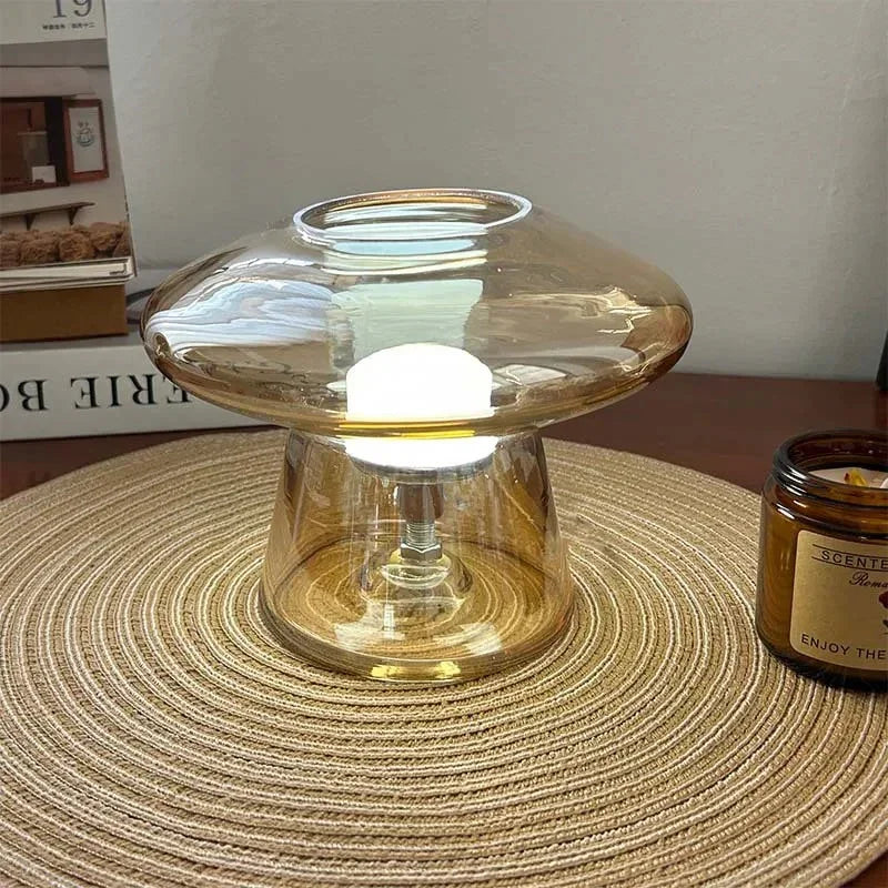 Alaia Desk Lamp