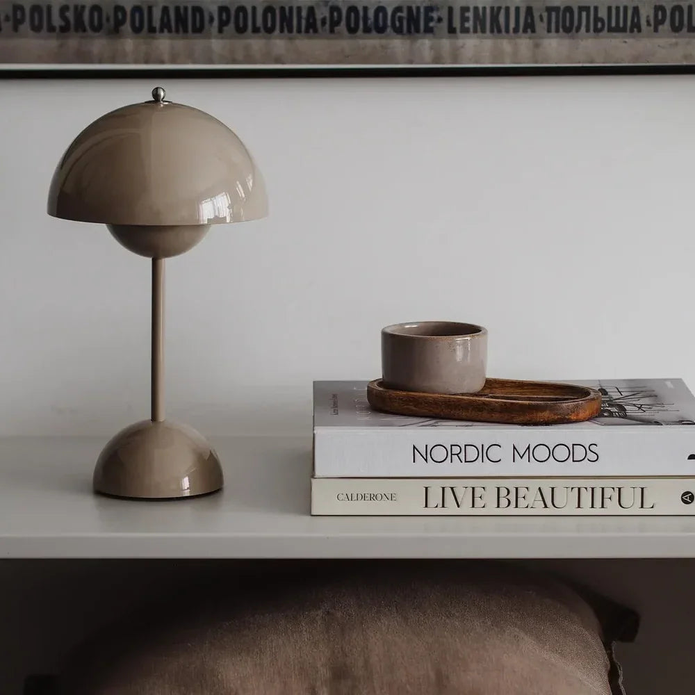 Charming Mushroom Table Light