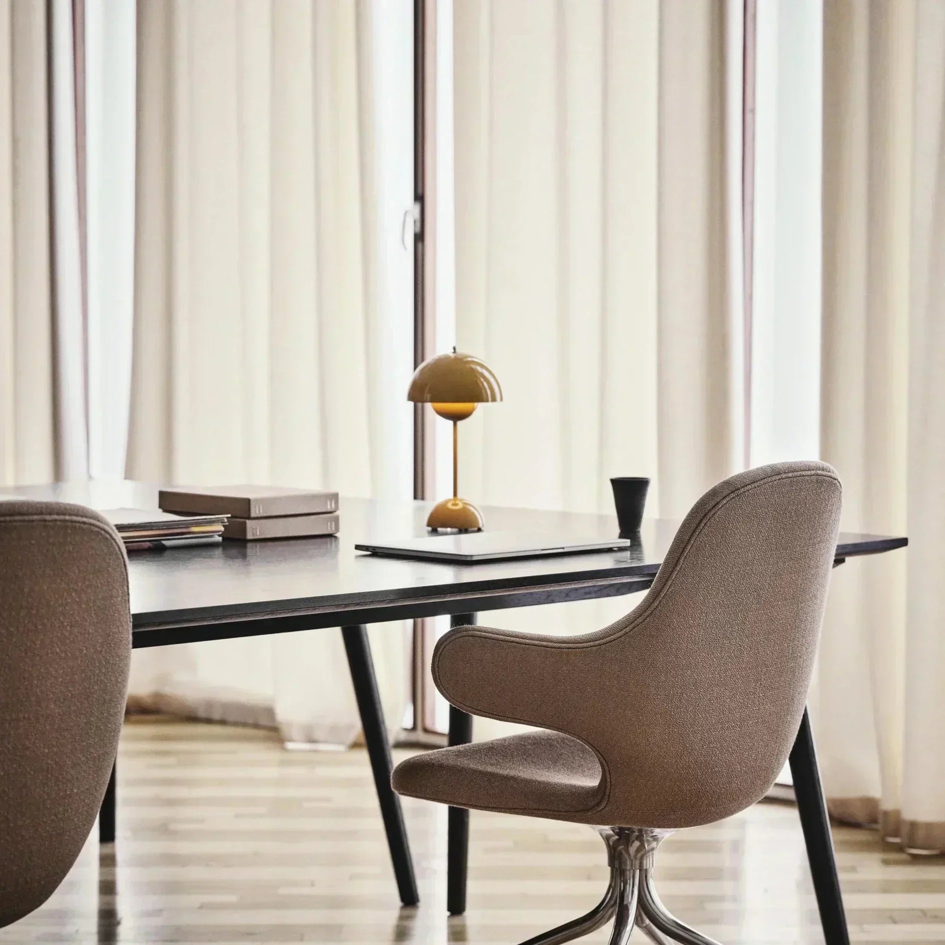 Charming Mushroom Table Light