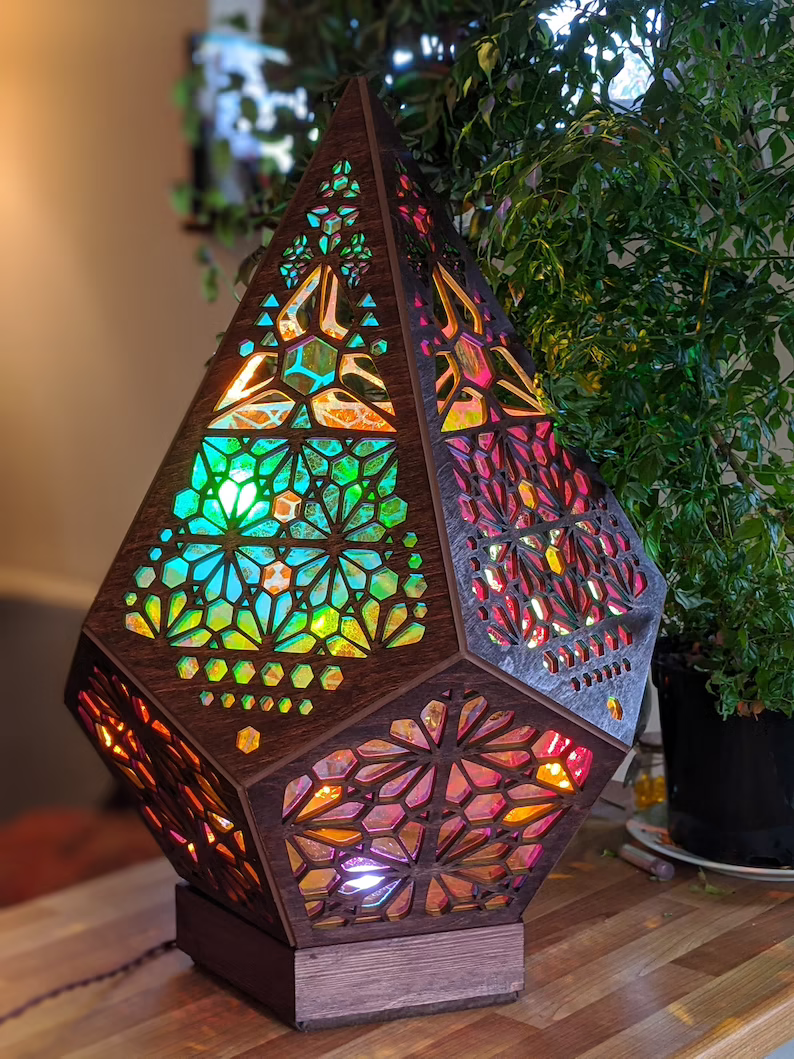 Lumi Sculpture Table Lamp