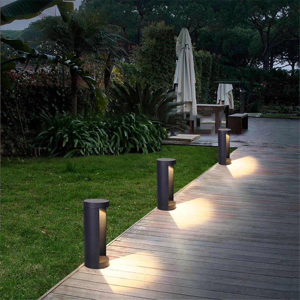 Elow Aluminium Bollard Garden Light