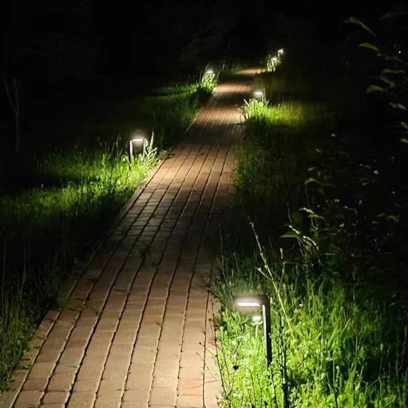 Lirena Solar Garden Light