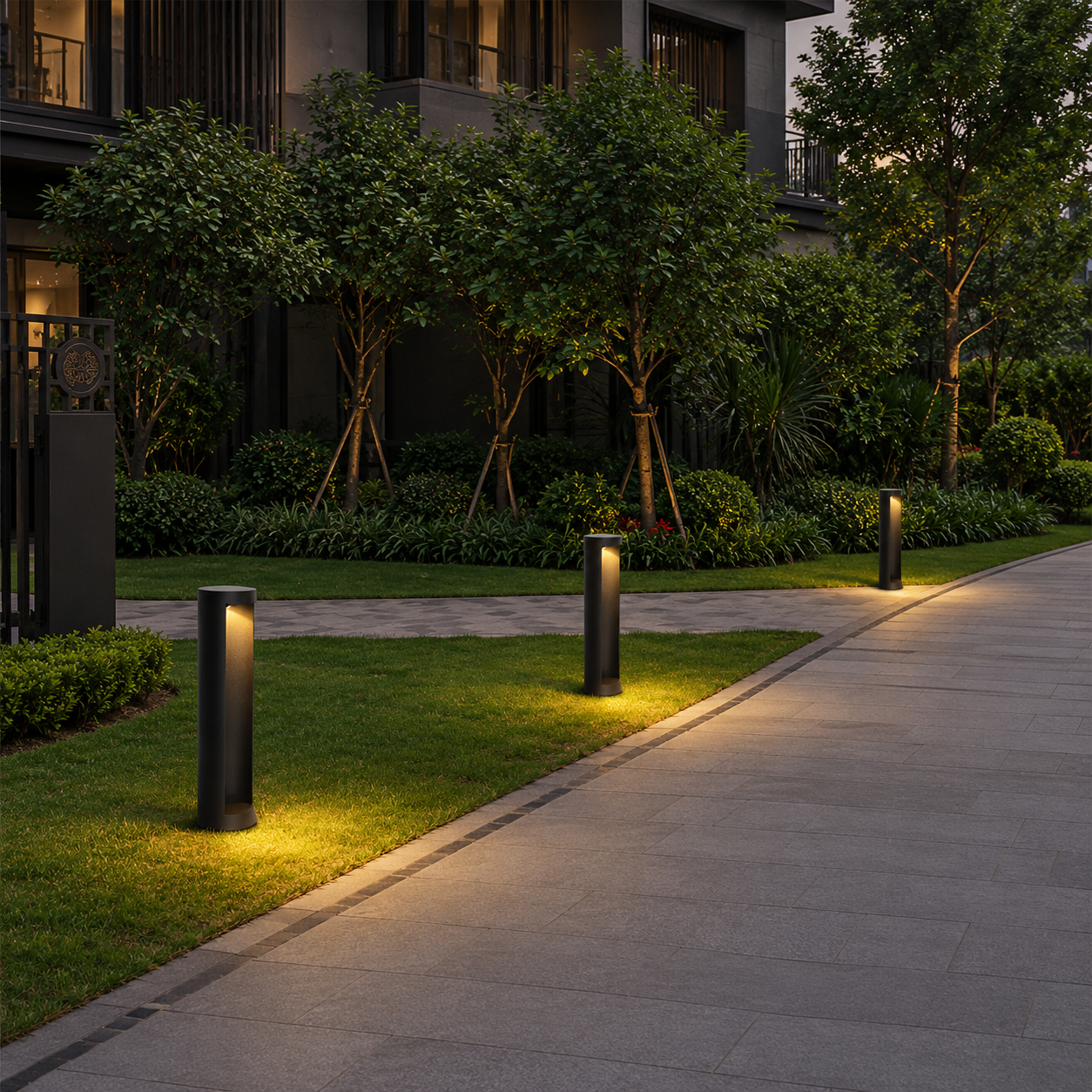 Elow Aluminium Bollard Garden Light